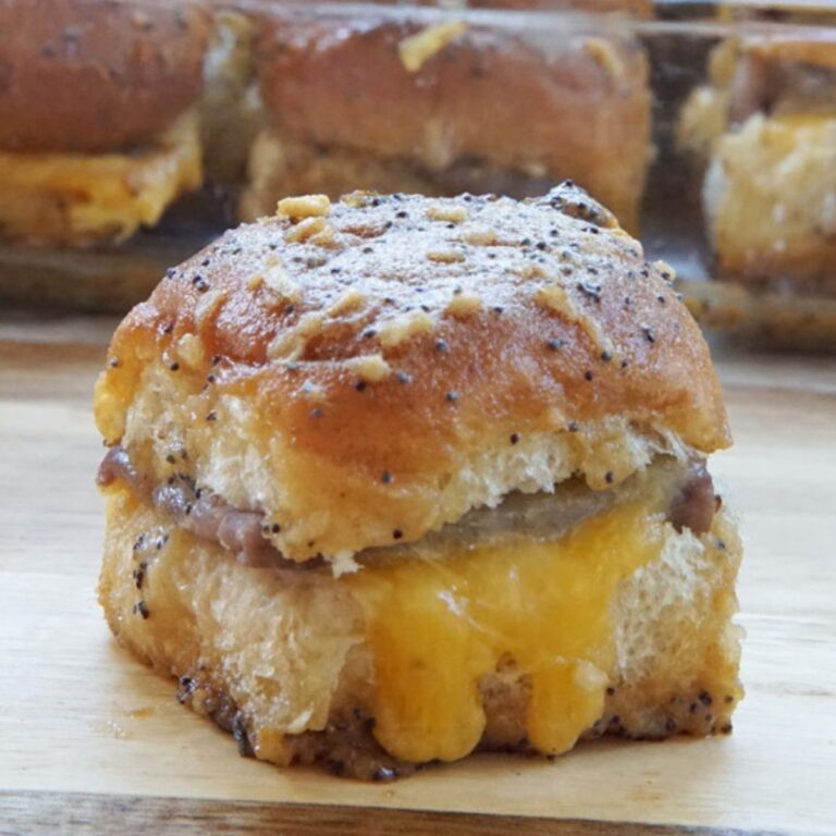 Beef & Cheddar Slider
