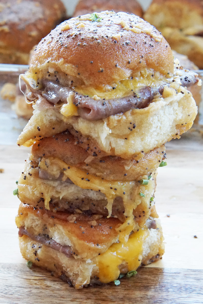 Beef & Cheddar Sliders