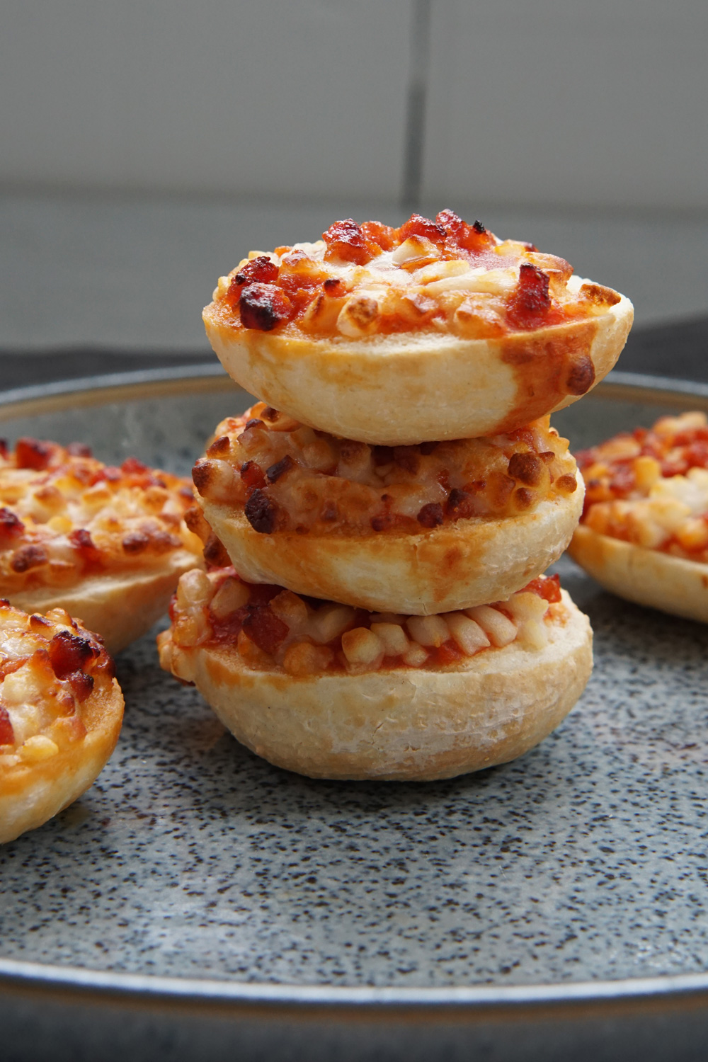 Air fryer bagel bites