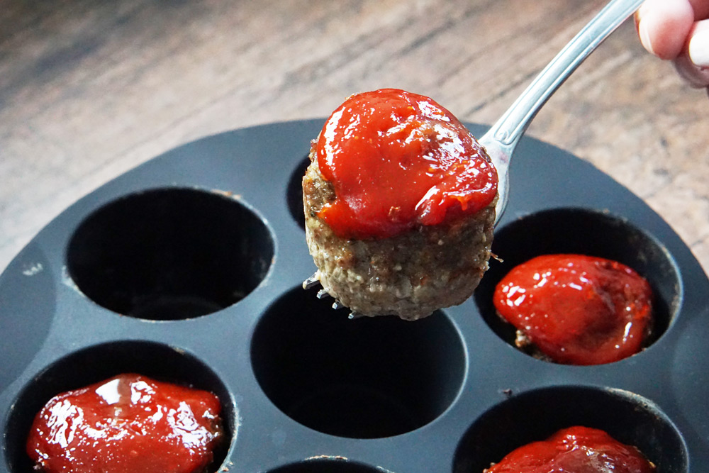 Meatloaf bites in the muffin pan