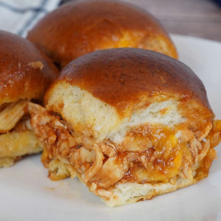 BBQ chicken sliders
