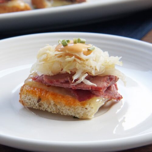 A reuben bite on a plate