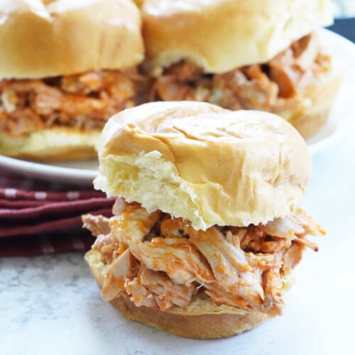 buffalo chicken sliders