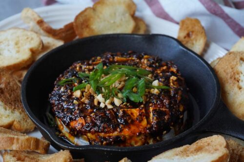 chili crunch baked brie