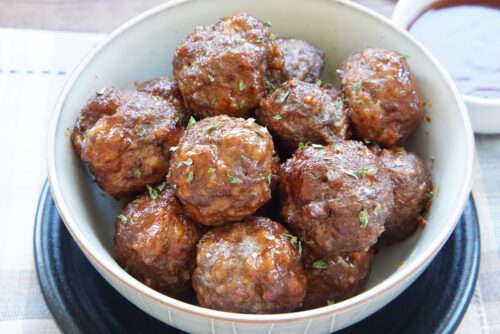 Honey sriracha meatballs