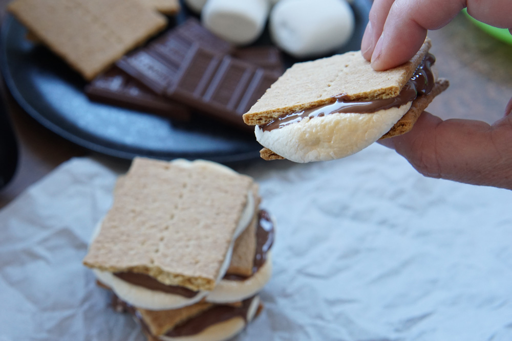 air fryer smores