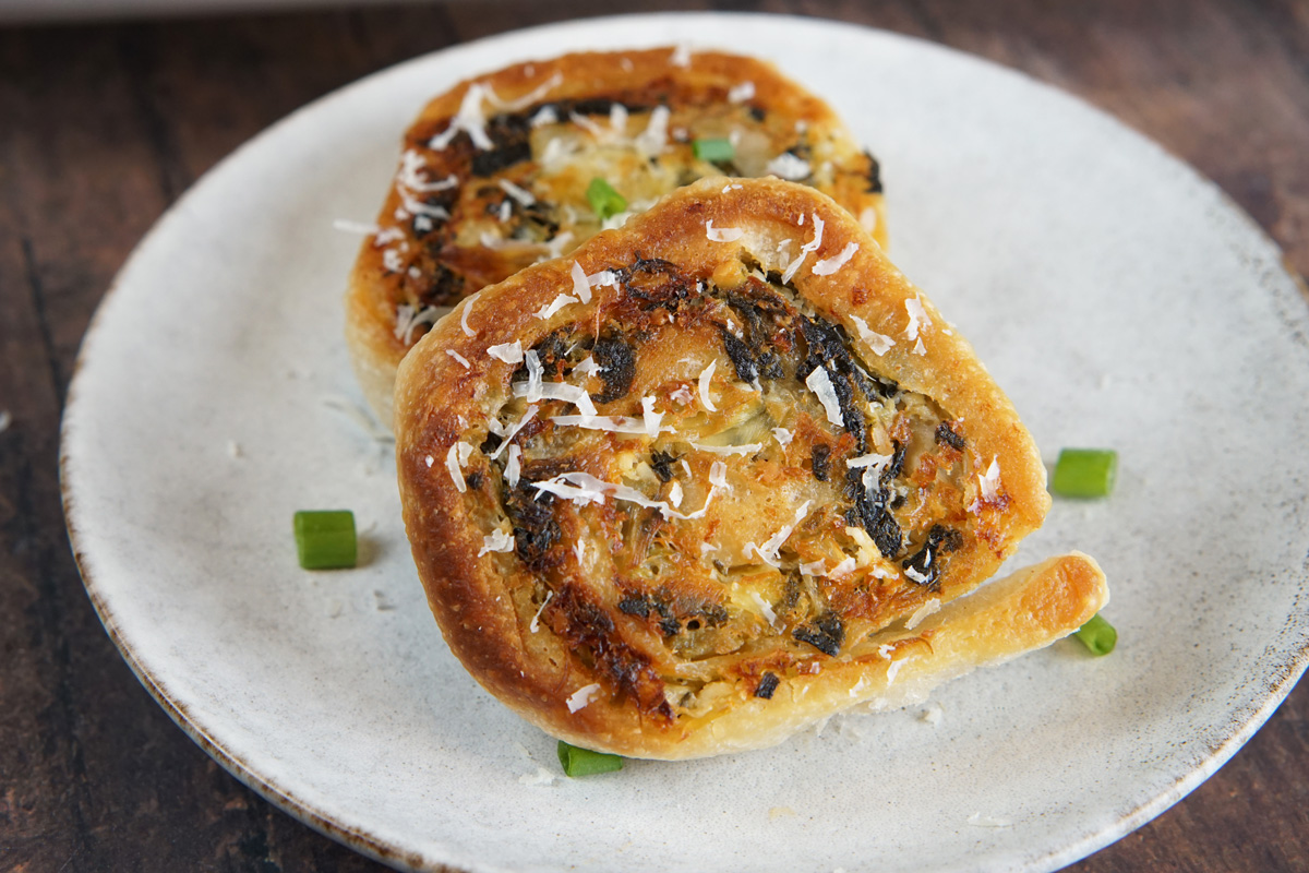 spinach and artichoke pinwheels