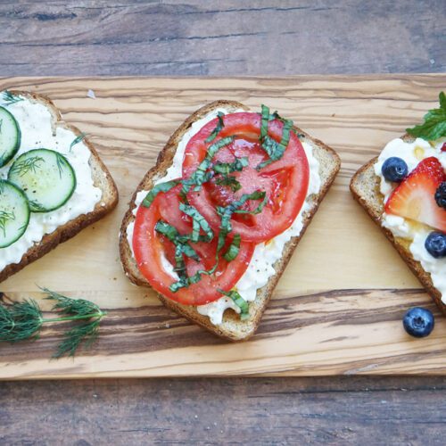 Loaded cottage cheese toast