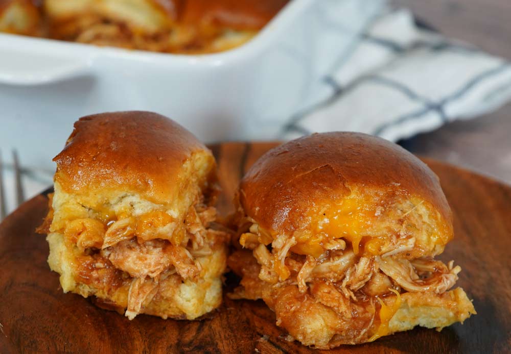 shredded bbq chicken slider