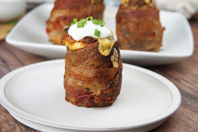 Grilled volcano potatoes