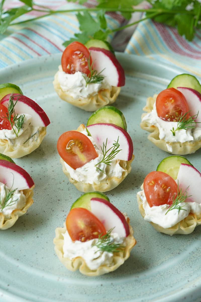 summer herb veggie cups