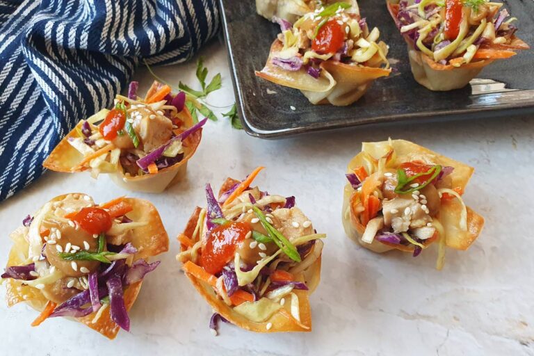thai wonton cups
