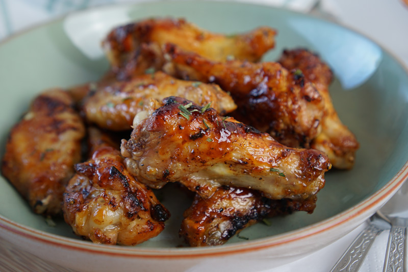 honey sriracha chicken wings