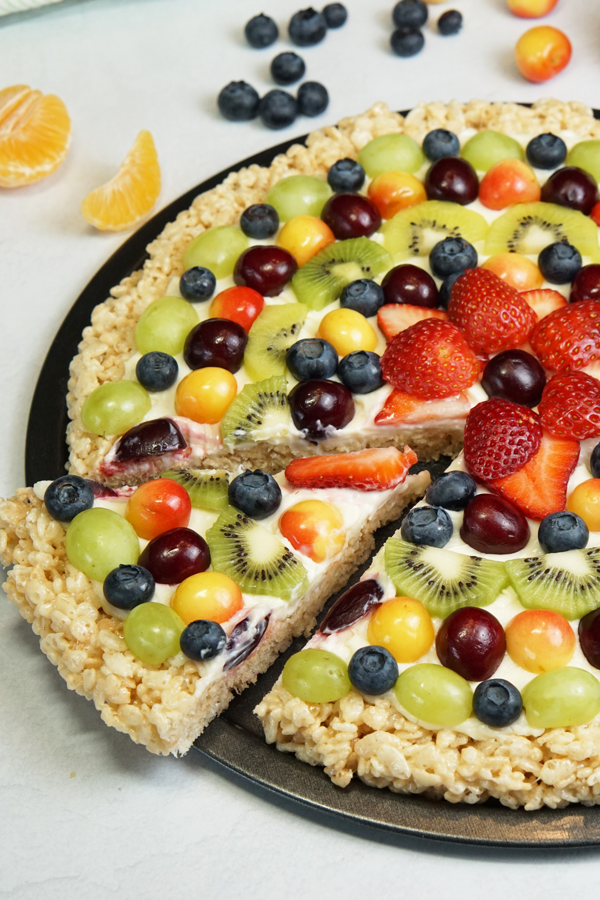 Fruit pizza