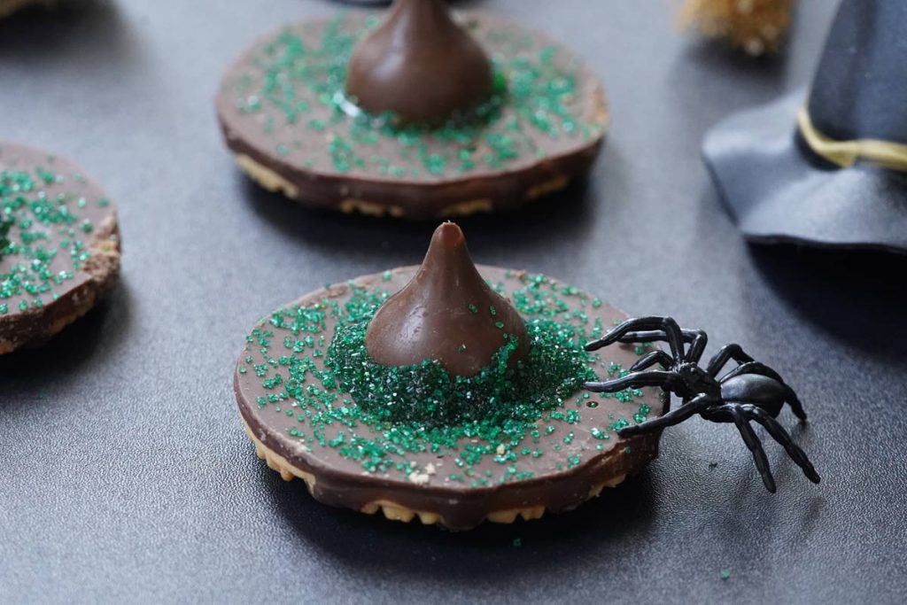 witch hat cookies