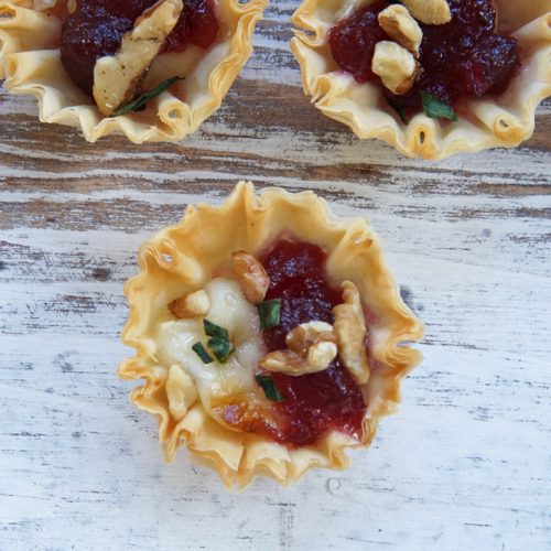 cranberry brie bites