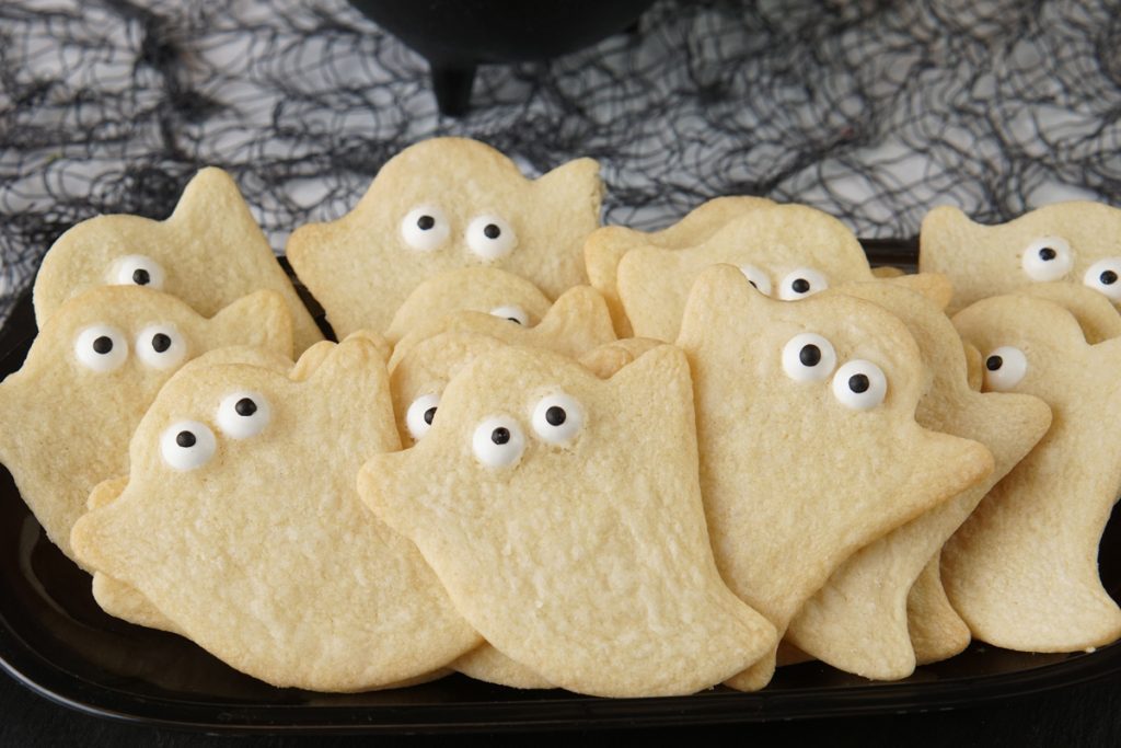 Spooky ghost cookies