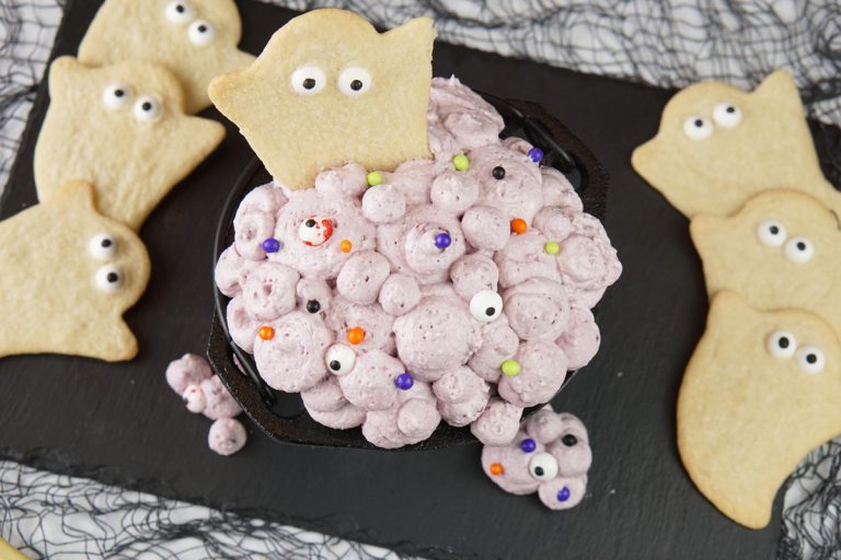 Haunted booberry dip