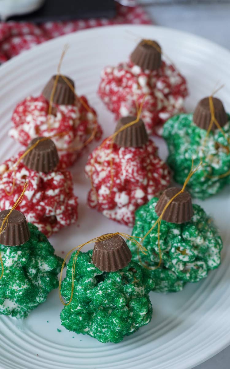 christmas popcorn ornament balls