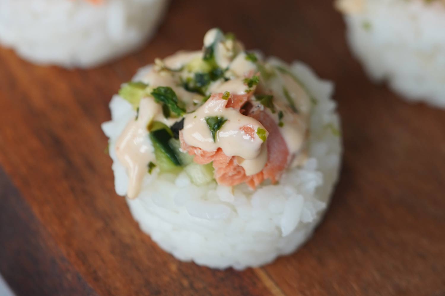 salmon sushi cups
