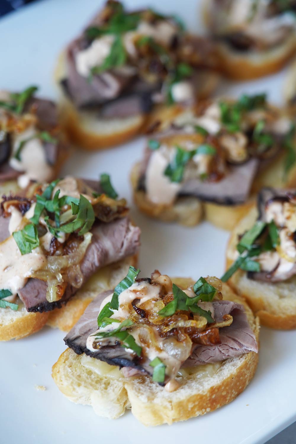 Roast Beef & Caramelized Onion Canapes