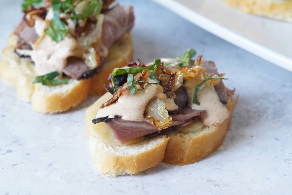 Roast Beef & Caramelized Onion Canapes