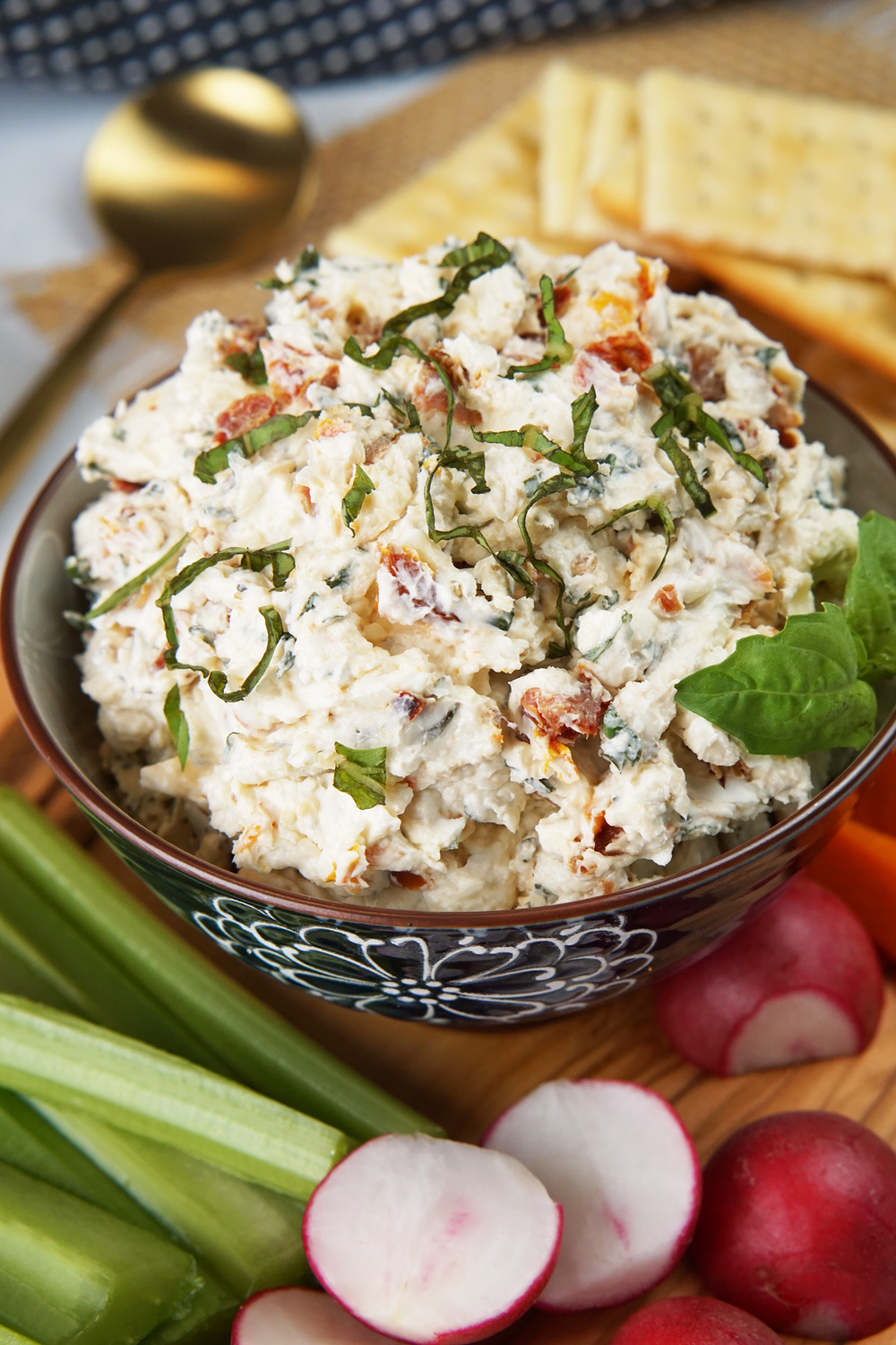 Sun dried tomato & parmesan dip