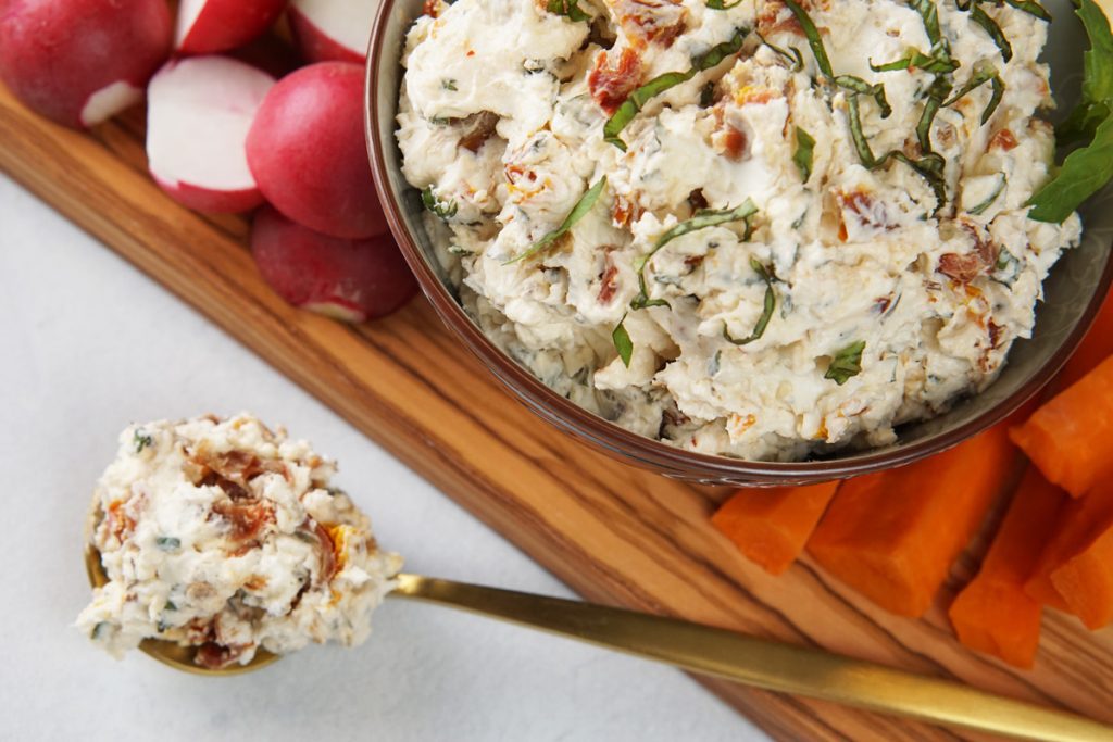 Sun dried tomato & parmesan dip