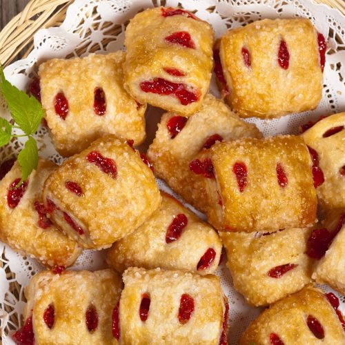 raspberry puff pastry bites