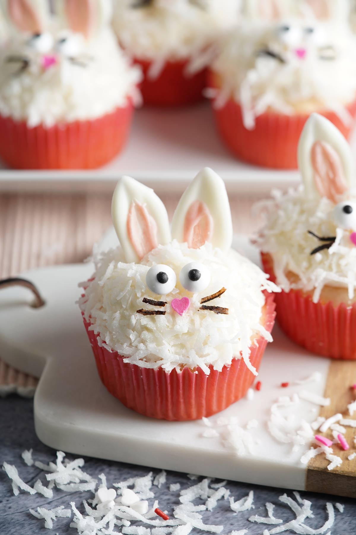 Bunny snowball cupcakes