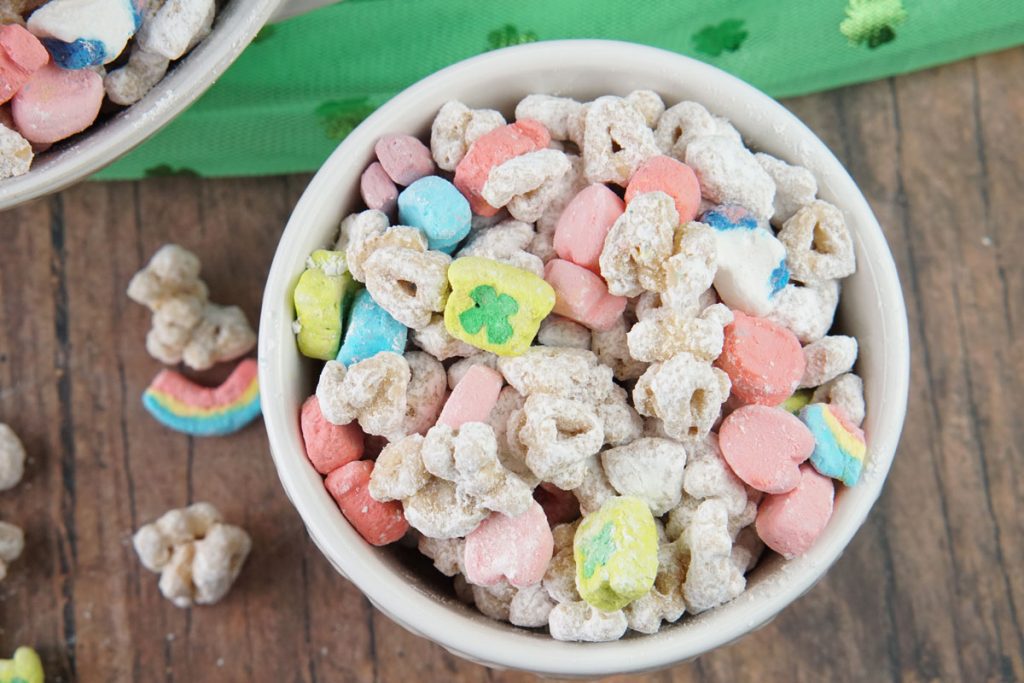 Lucky leprechaun chow