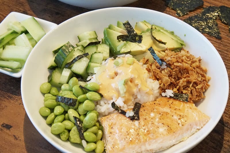 salmon sushi bowl