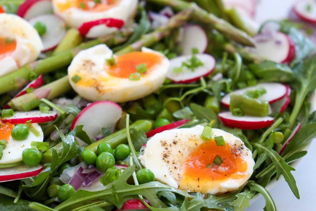 Asparagus and pea salad