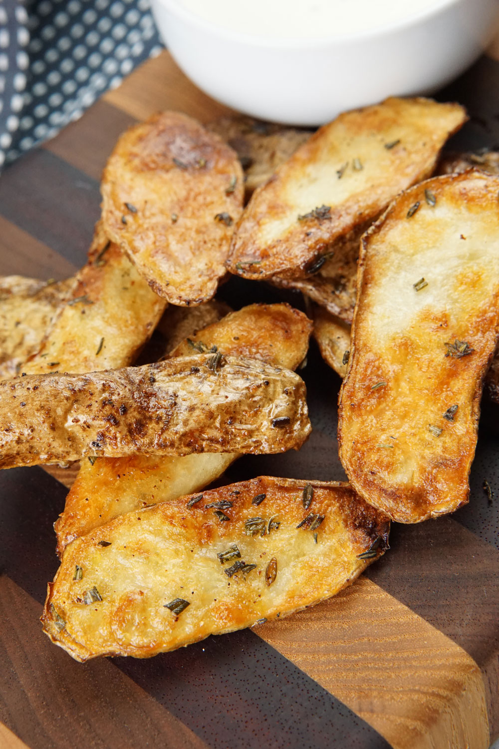 Crispy potato skin dippers