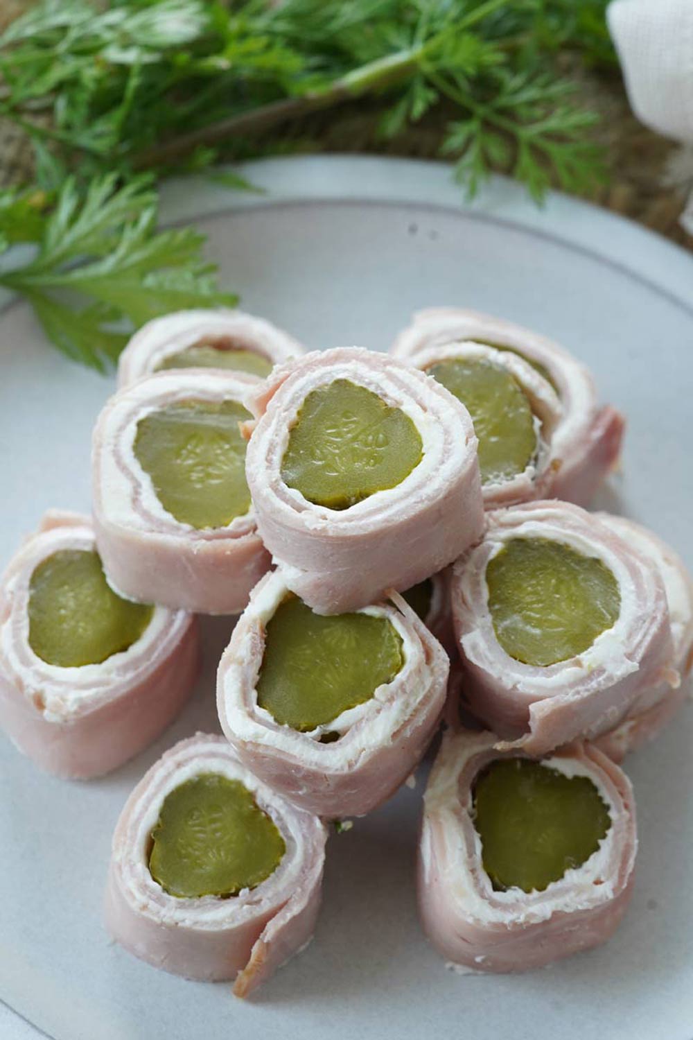pickle ham rolls