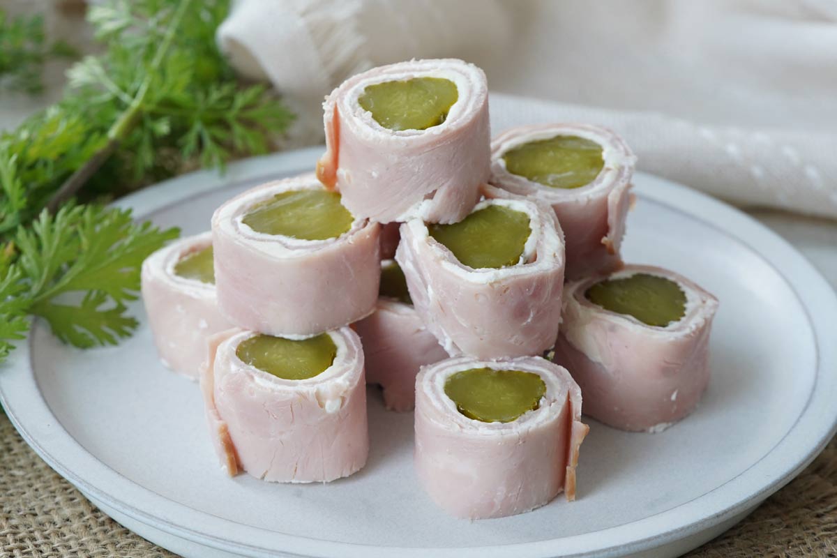 pickle ham rolls