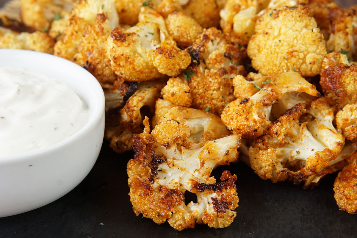 Ranch roasted cauliflower bites