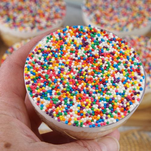 Dot cakes