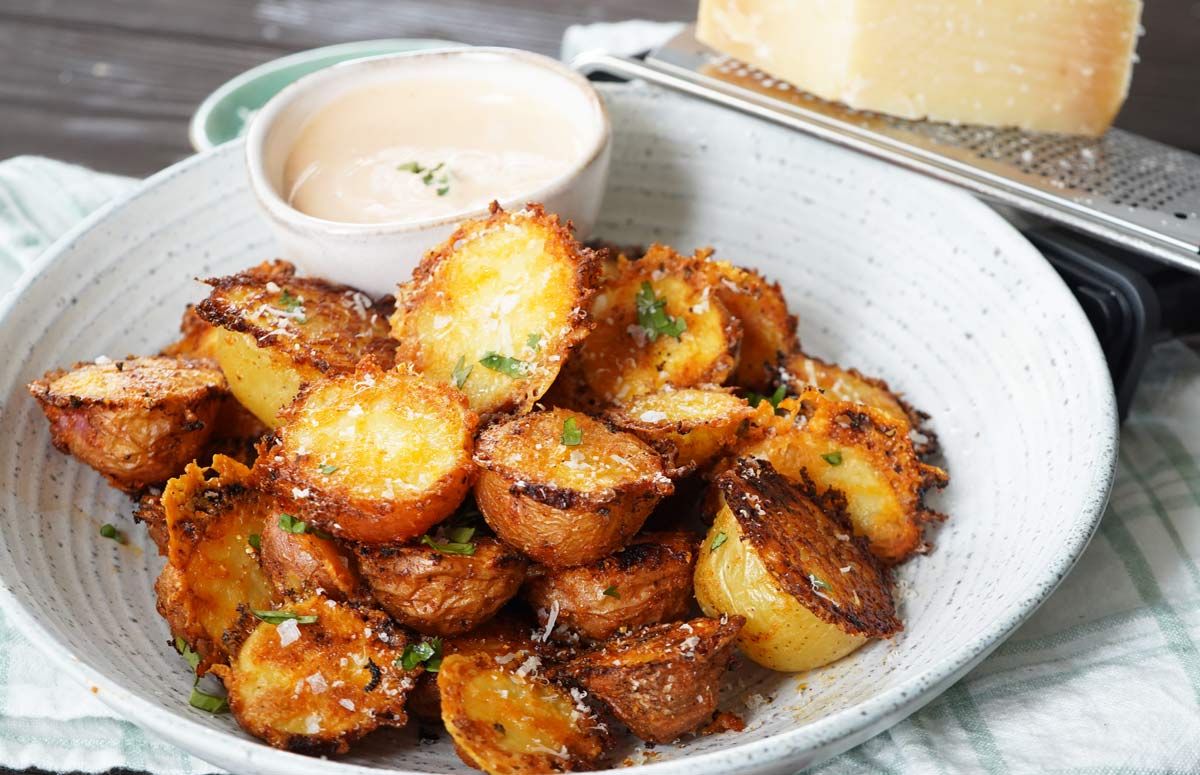 Crispy roasted parmesan potatoes