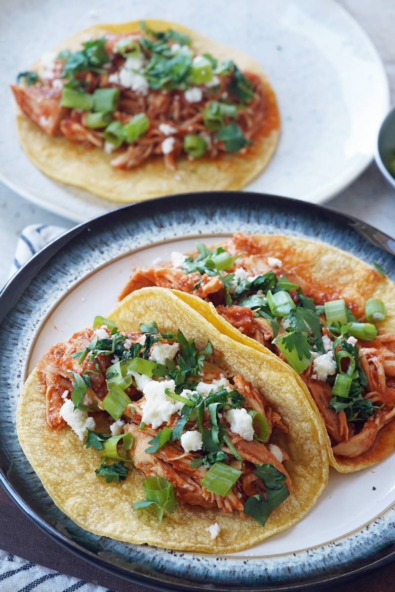 chicken tinga tacos