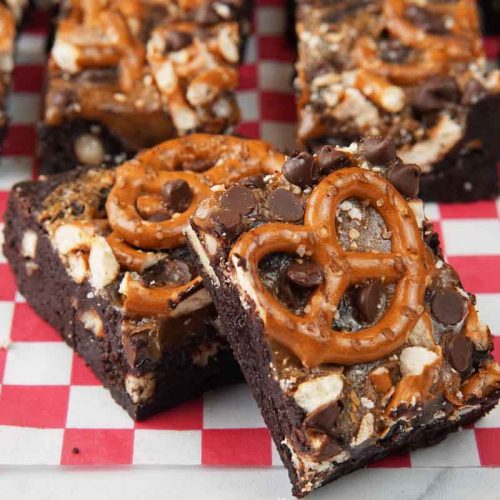 sweet and salty pretzel brownies