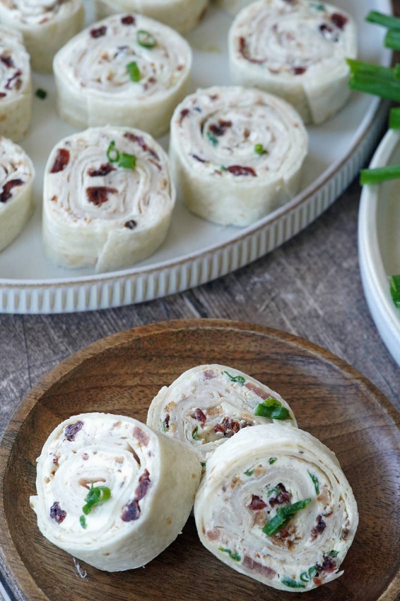 Bacon turkey cranberry roll ups